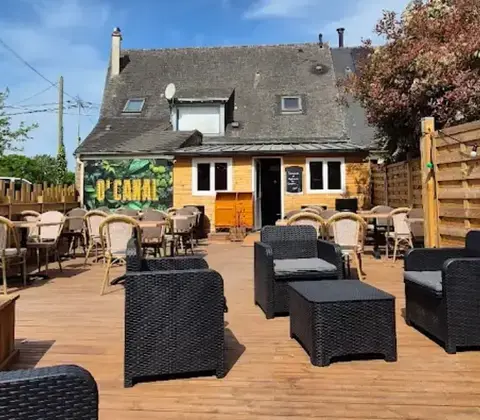 bar à Hédé - image 3