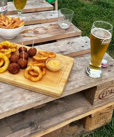 restaurant à Tinténiac - image 3